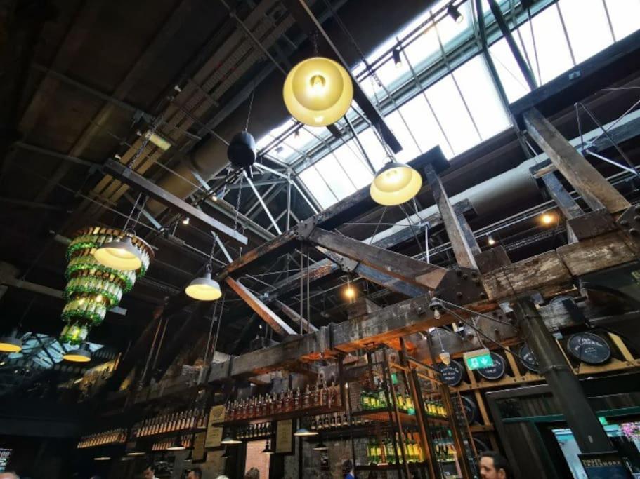 The Old Distillery - Historic Pad Central Apartamento Dublin
